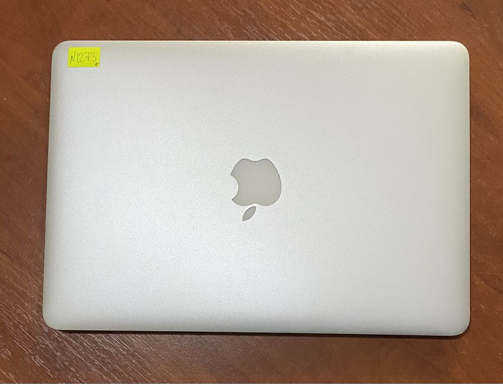 MacBook PRO A1502 13.3"/ на запчастини! N1273