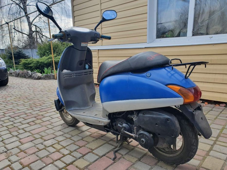 Скутер Honda Tact AF51