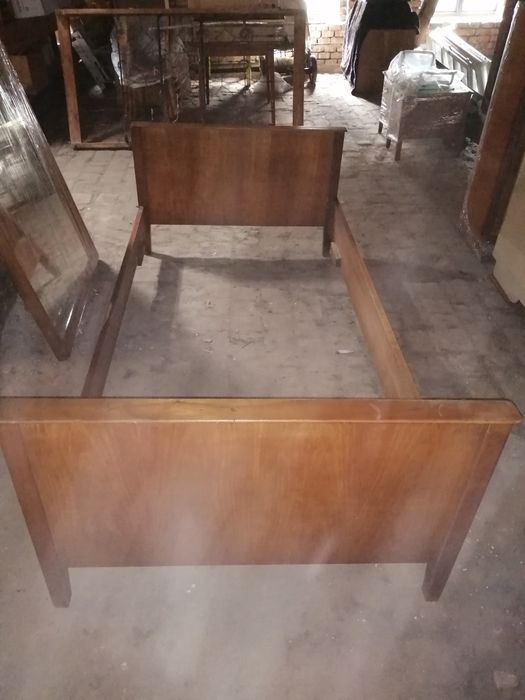 Łóżko rama łoże zabytek PRL kolekcja