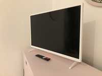 TV HD Branco 32” Smart TV