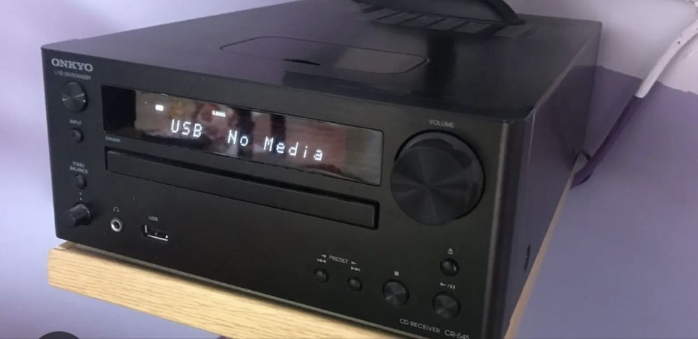 Onkyo CR-545 z pilotem