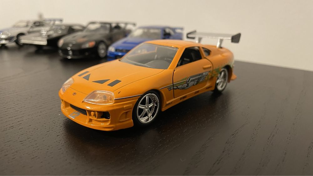 Vendo carros da coleção Fast and Furious 1/32 do correio da manhã.