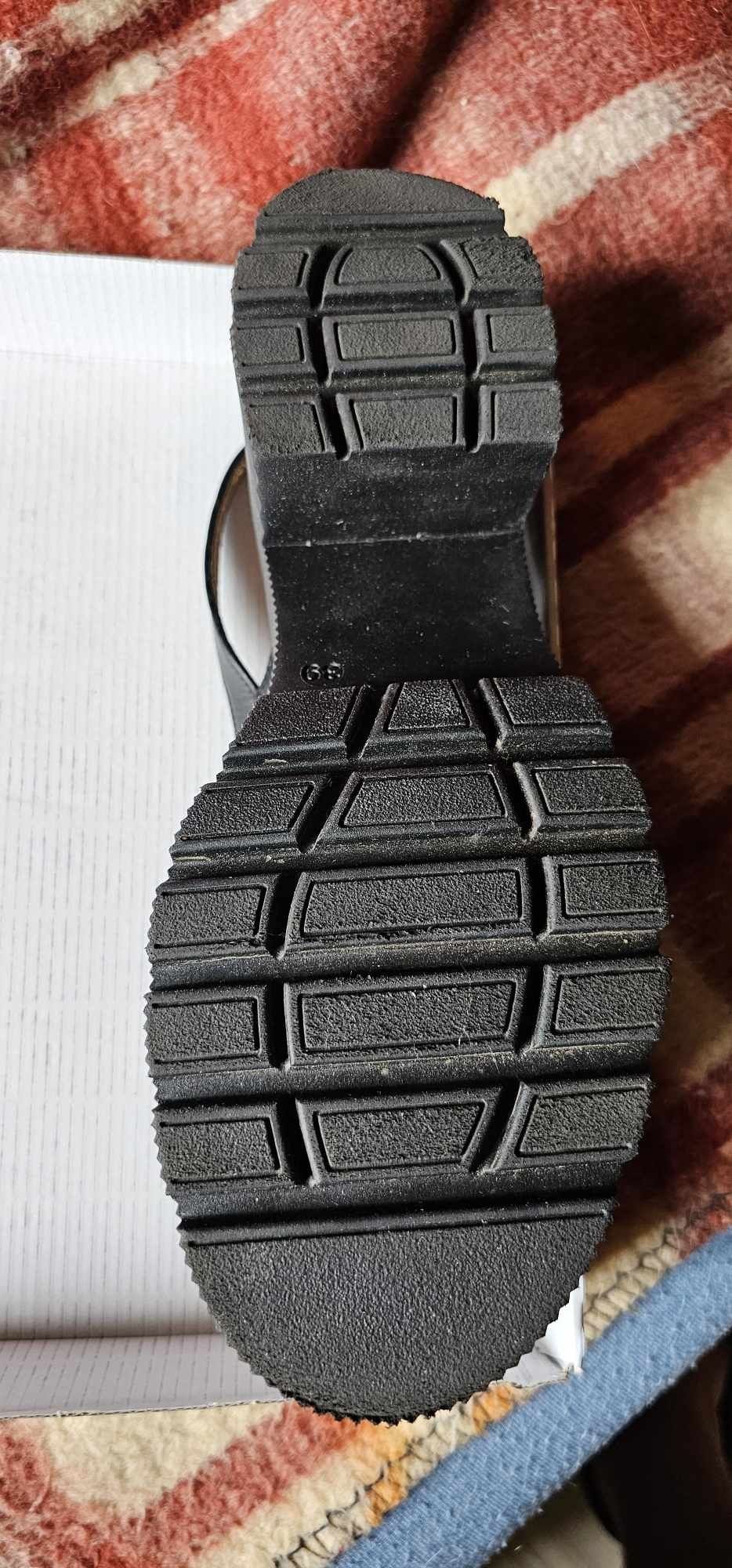 Buty damskie Maciejka 39
