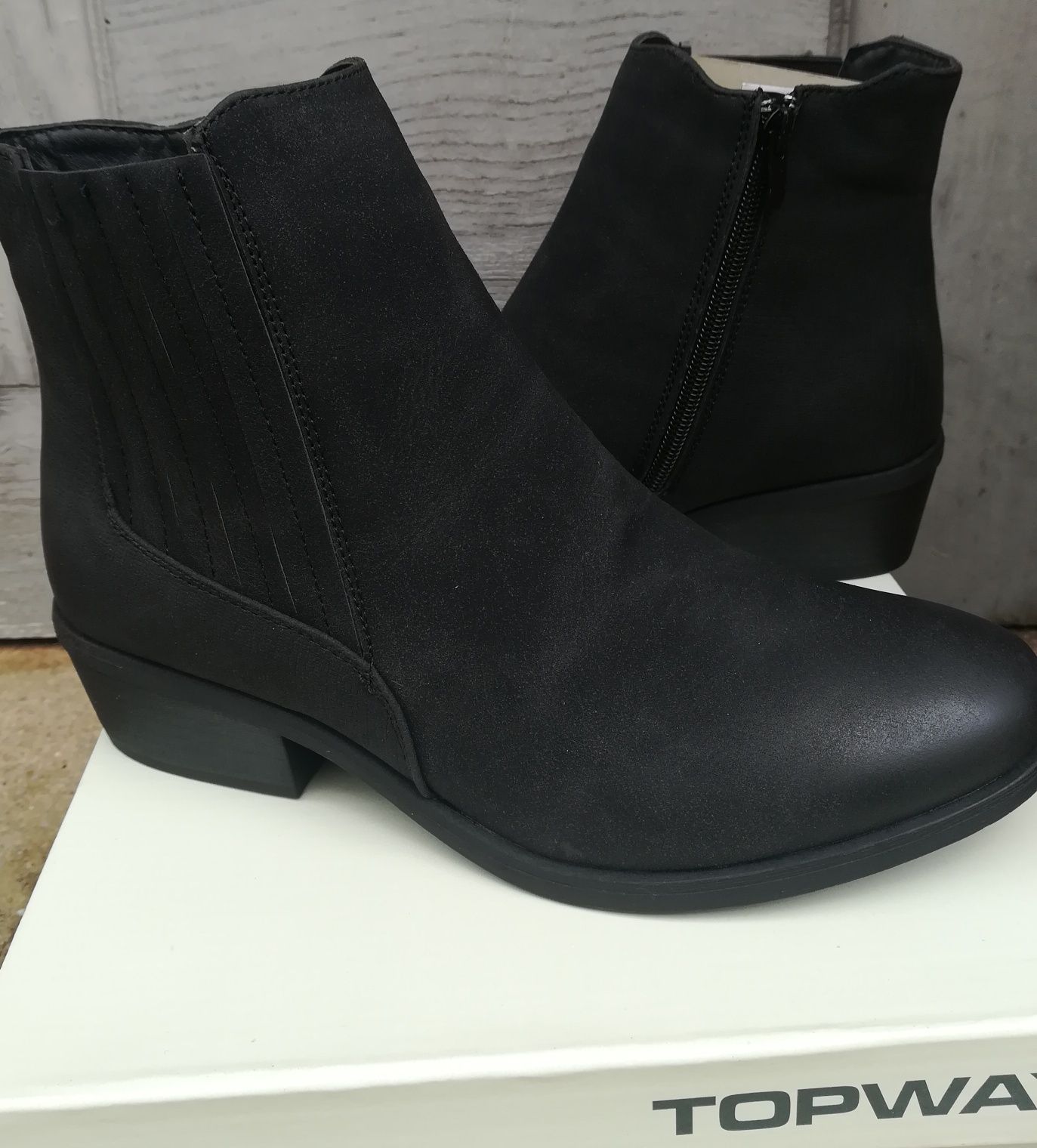 Botas Super Na Moda