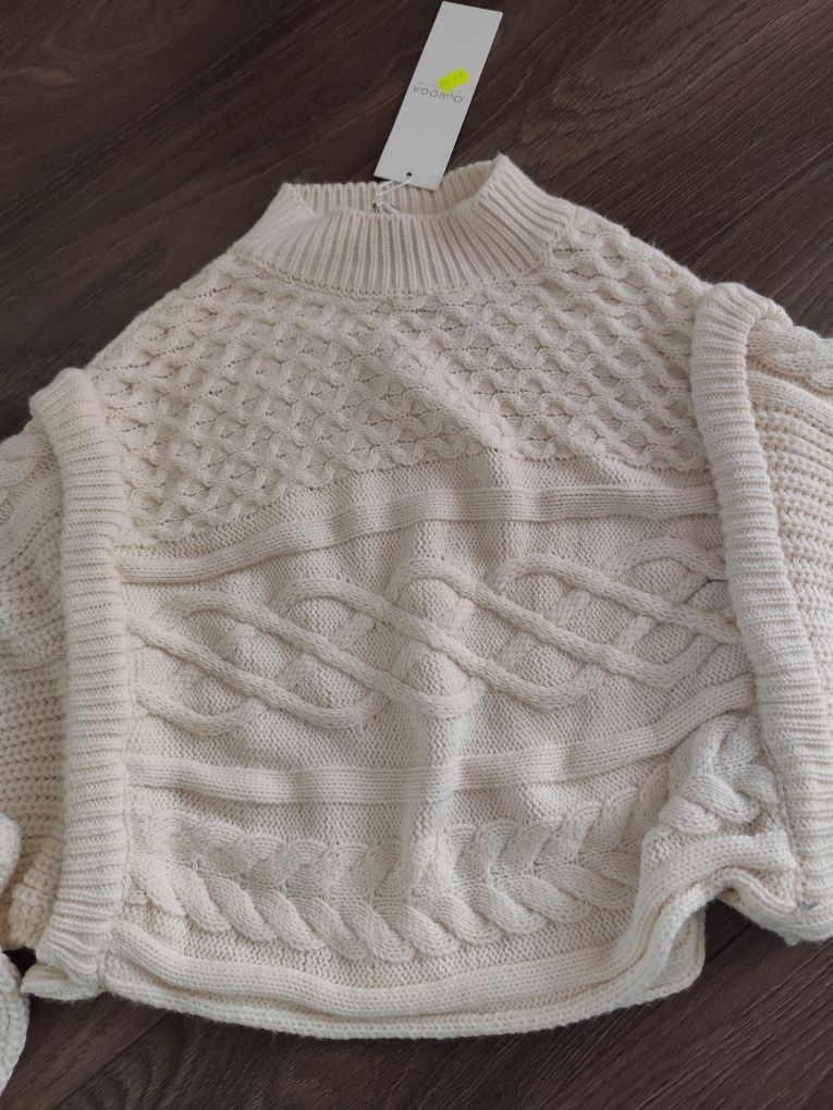 Nowy sweter sweterek O'la Voga M