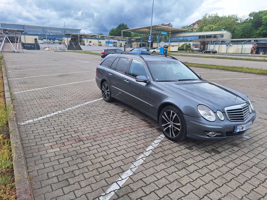 Mercedes w211  3.0 cdi kombi avangarde