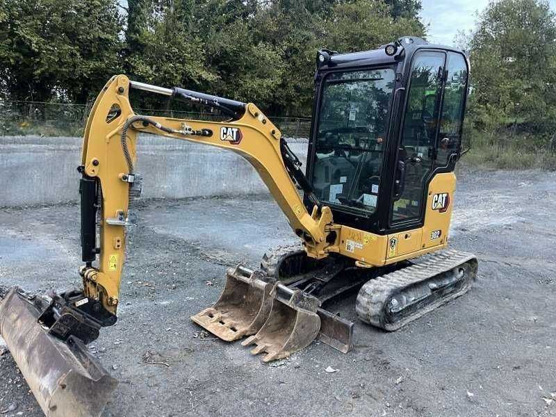 Mini Escavadora CATERPILLAR 302