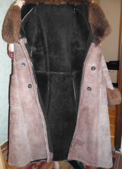 Продам дубленку женскую