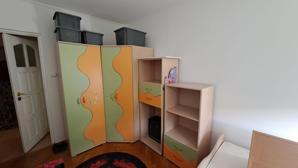 W okazyjnej cenie, zestaw mebli dla dziecka