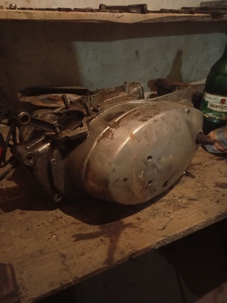 Двигун Иж планета