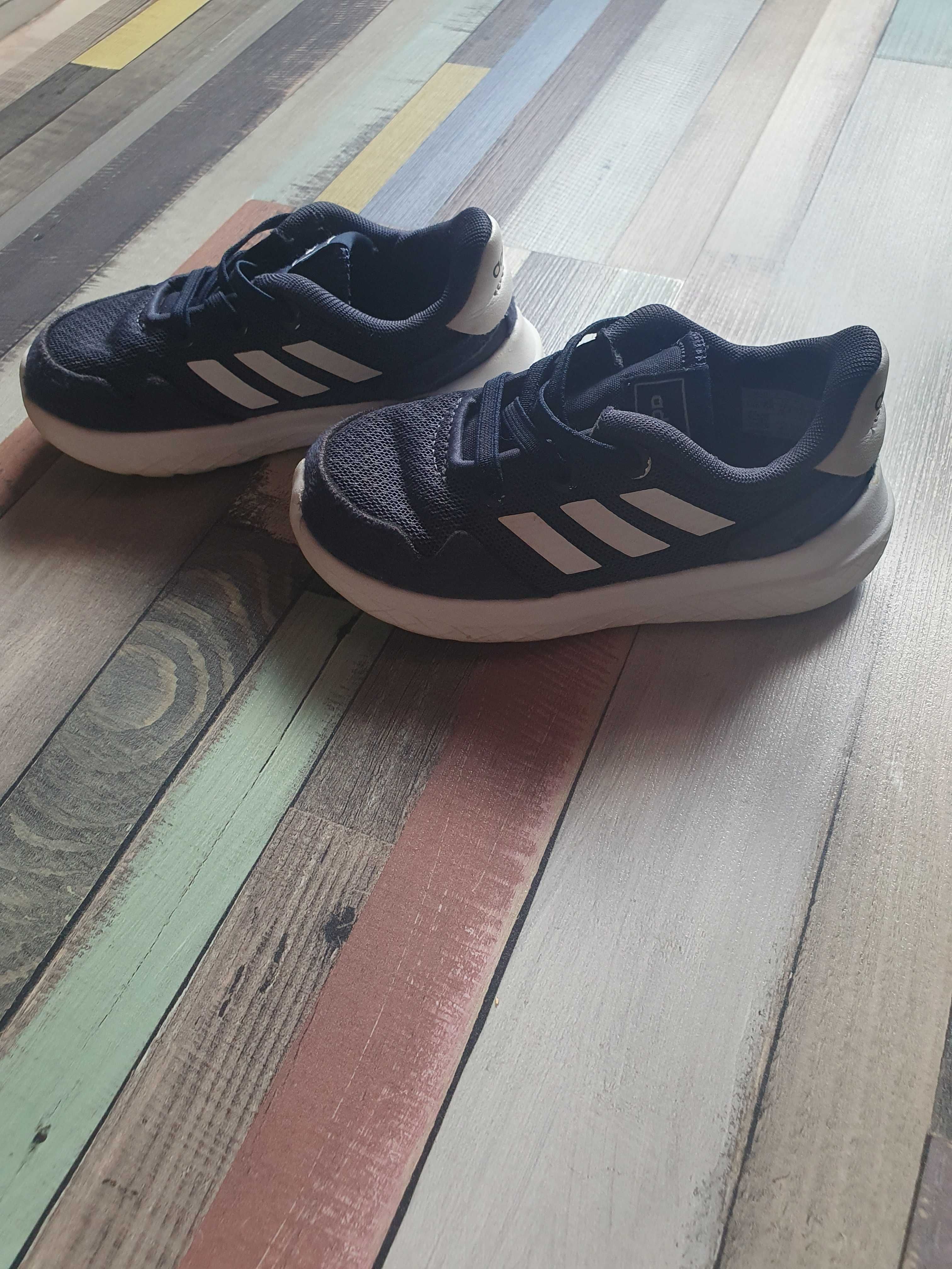 Buty Adidas rozm 23