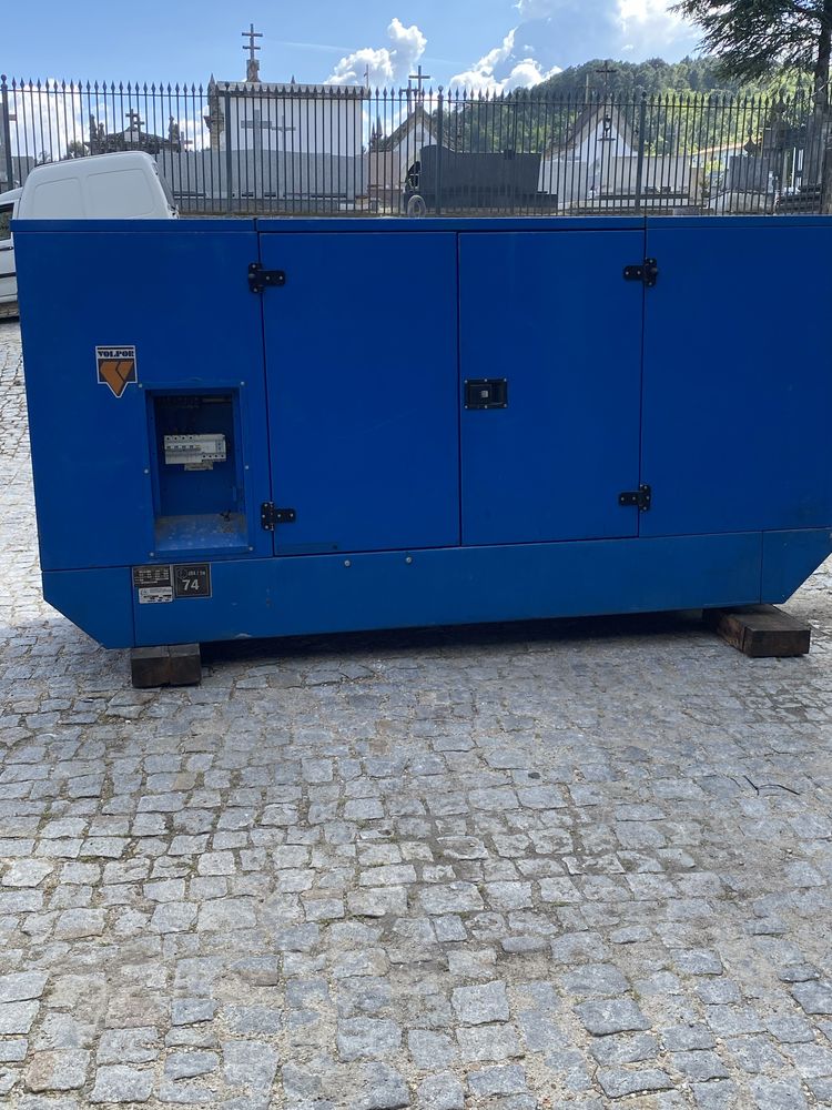 Gerador 60kva perkins