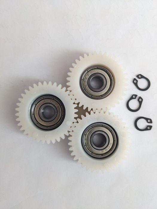 Шестерні  для   редукторного мотор-колеса