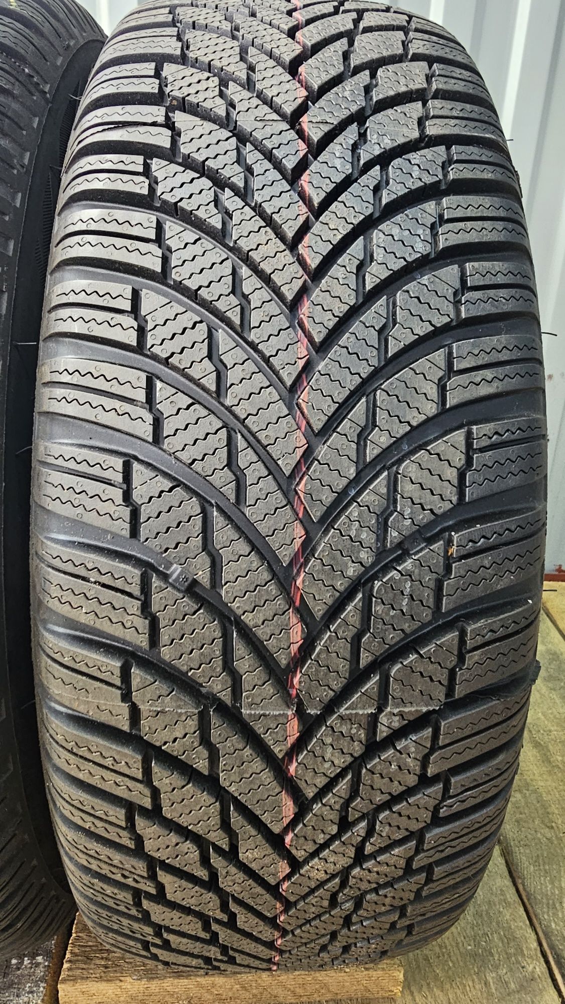 Firestone Winterhawk 4 195/60r15 88T