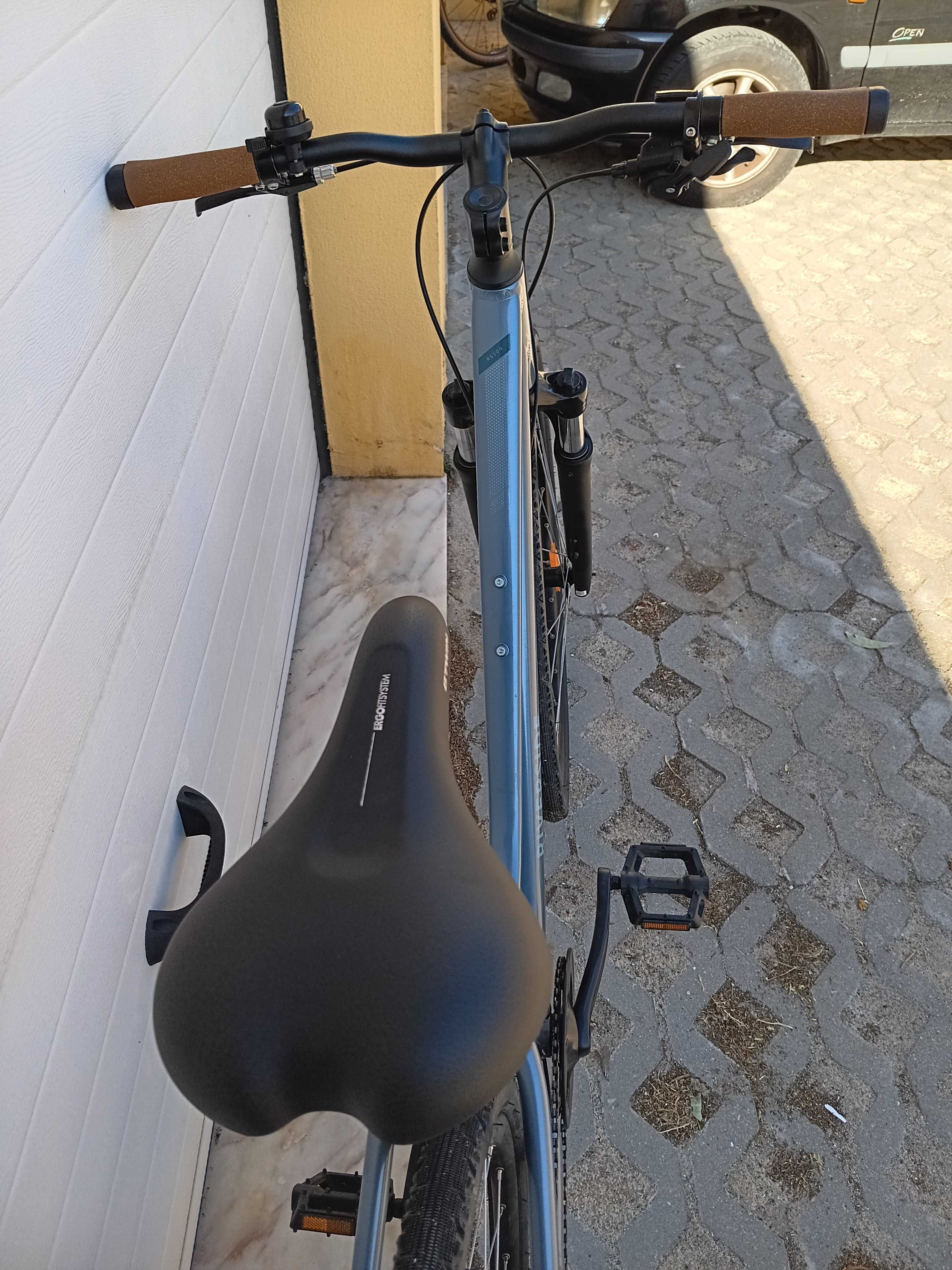 Bicicleta Riverside 500