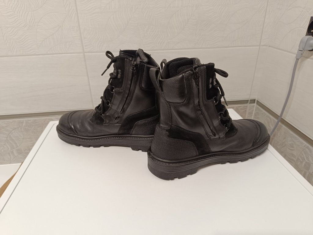 UVEX buty ochronne