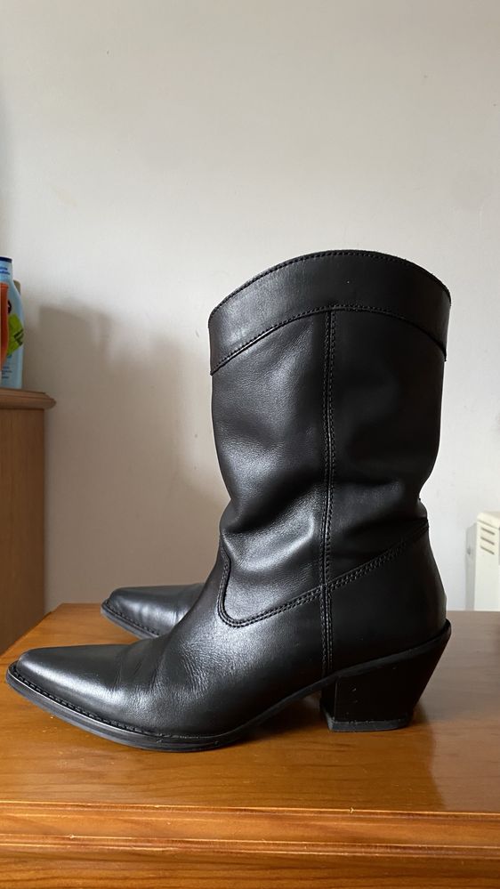 Botas cowboy da Zara, pele, em ótimo estado