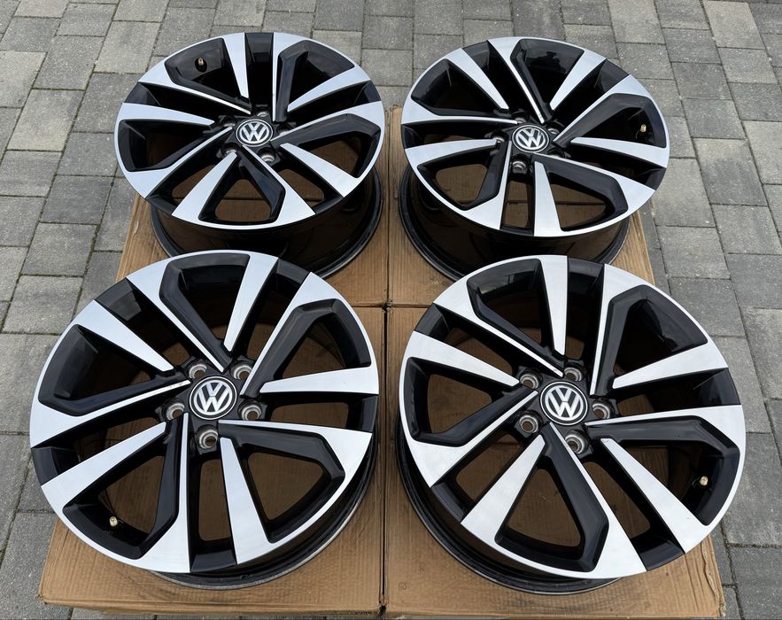 Felgi Volkswagen 17" 5x112 Tiguan Sharan Passat Golf T-Roc et40 7J