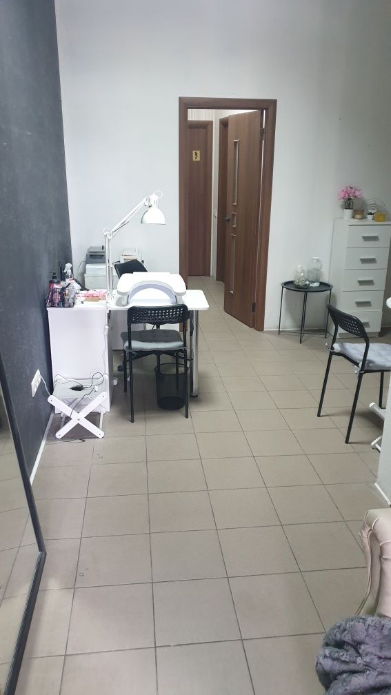 Сдаеться в аренду  кабинета 16м2   троещина