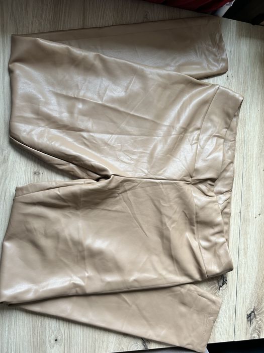 Leginsy ekoskora roz. 42