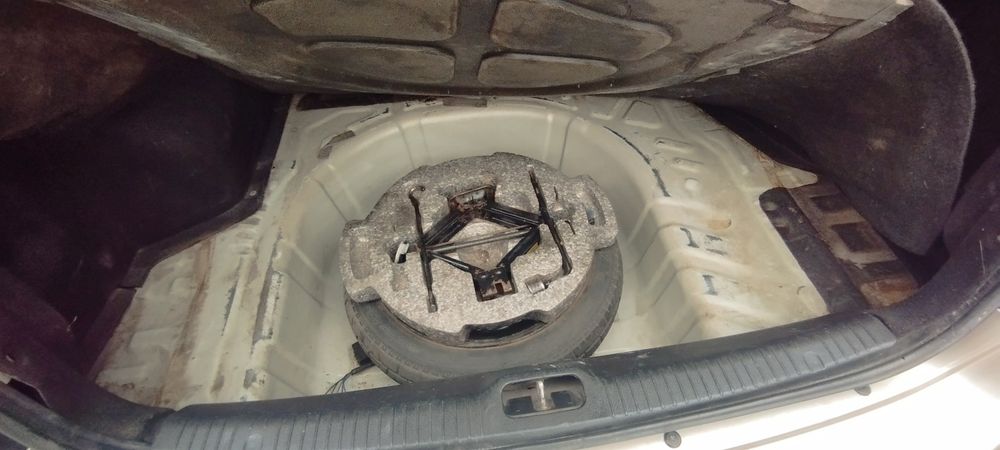 Kia cerato. Продаж