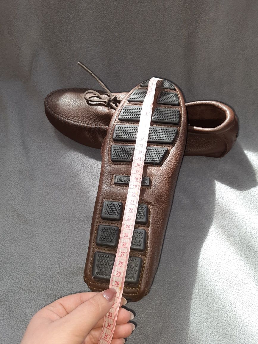Чоловічі мокасини Weekender із натуральної лосиної шкіри Minnetonka