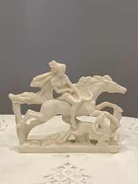 Duża figurka "Diana na koniu" konglomerat marmurowy.