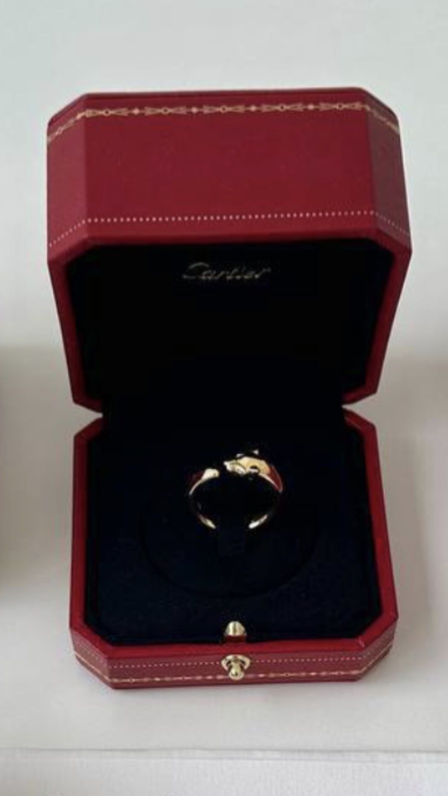 Кольцо Cartier новое обмен