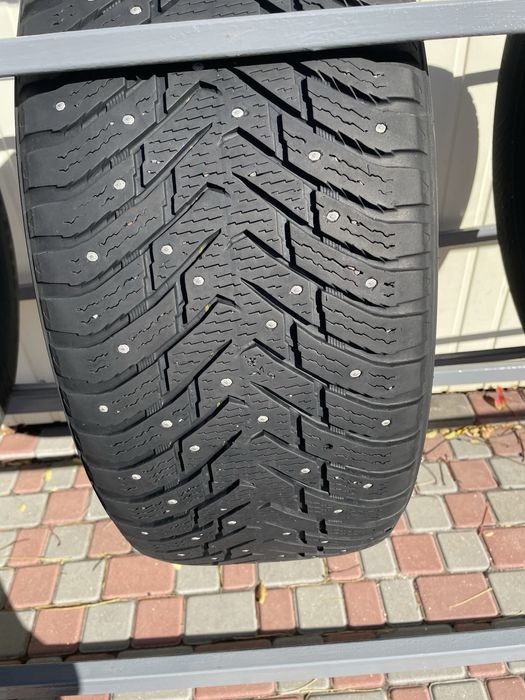 Nokian 275/50/20