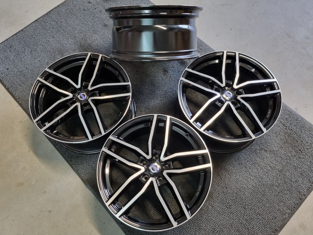 Volvo 18 Felgi aluminiowe 5x108 S60 V60 S90 V90 XC90 XC70 V40 V50 EX30