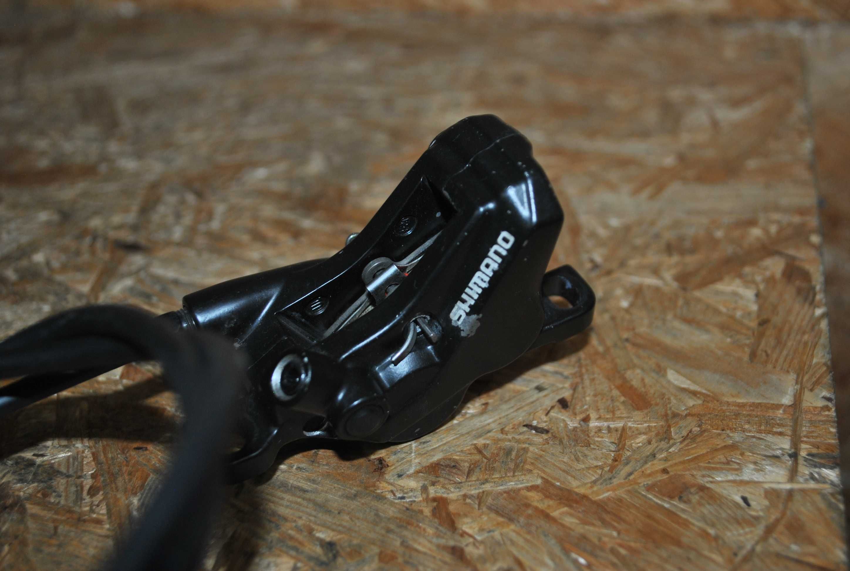 Shimano BL-MT401/BR-MT420 hamulec tarczowy przód MTB 4 tłoczki