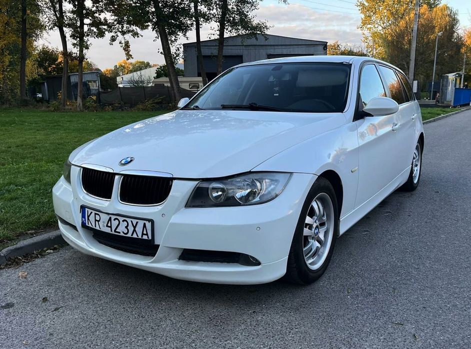 BMW E91 320d, rok 2008