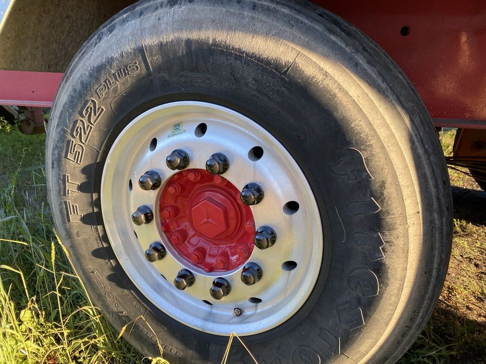 Продам полупричіп самоскид fruehauf
