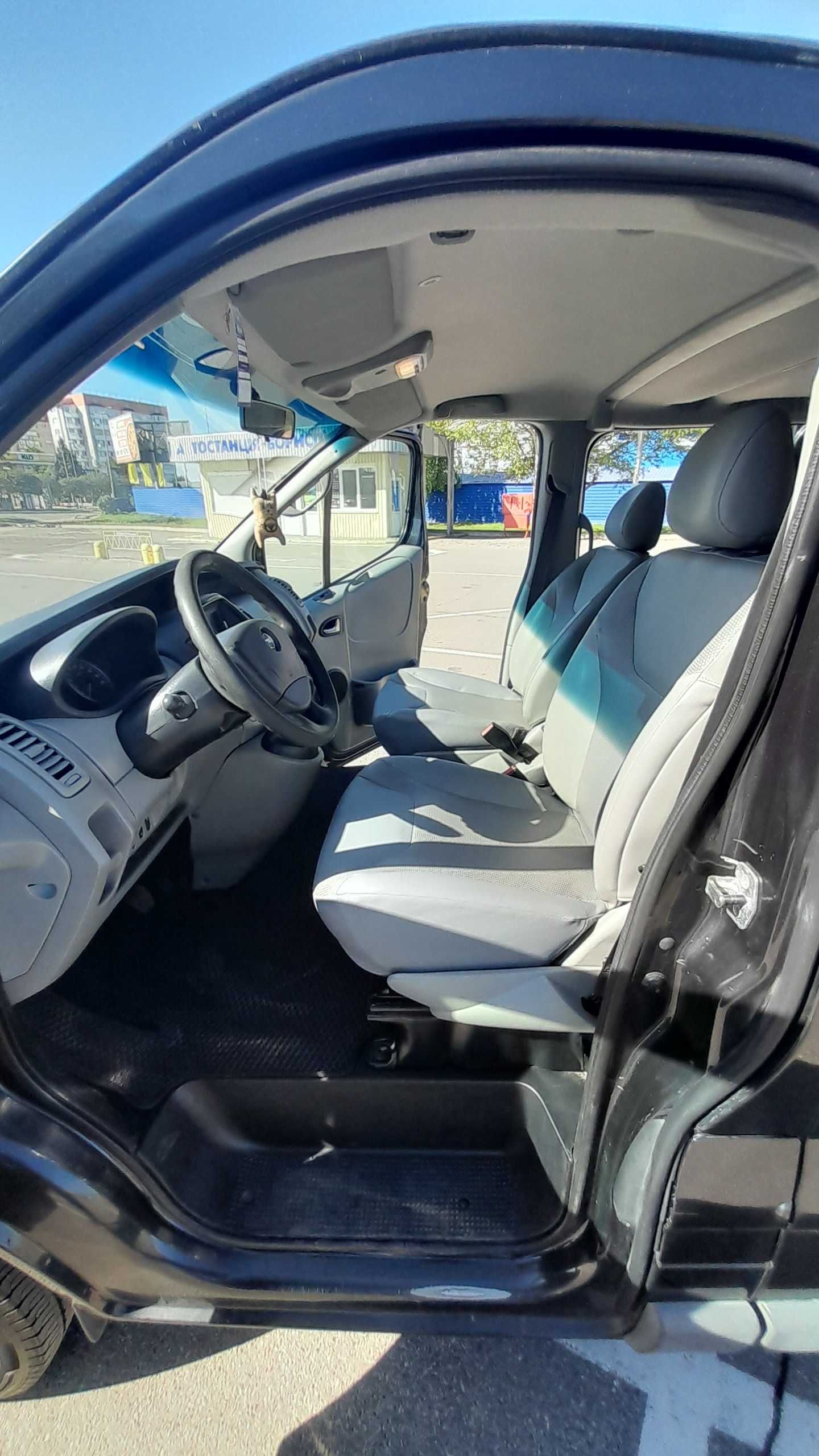 OPEL Vivaro, 2,0 дизель, 2013 р.в.