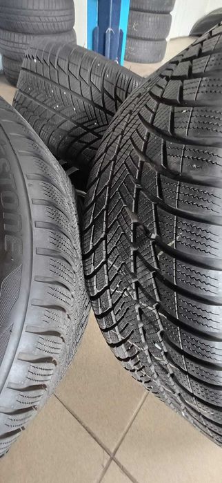 BRIDGESTONE/Blizzak/Opony 8 milimetrów