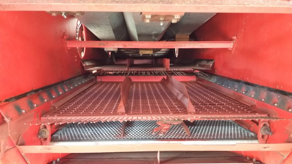 Kombajn Massey Ferguson 240-Nowe opony +kamera cofania