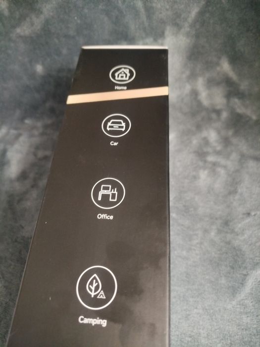 Bezprzewodowy przenośny poręczny odkurzacz