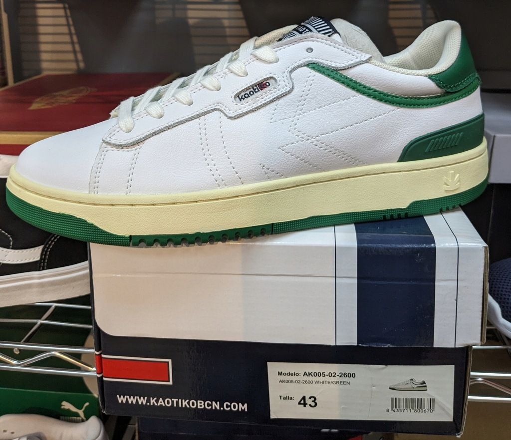Kaotiko Sneakersy niskie rozm. 43