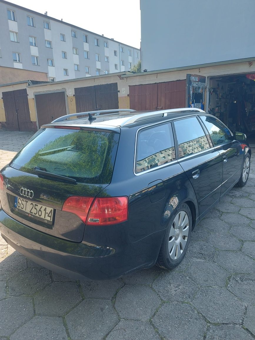 Audi A4b7  2.0 TDI  r.2006   niski przebieg
