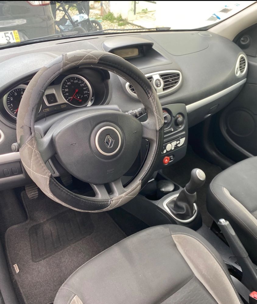 Renault Clio 2010