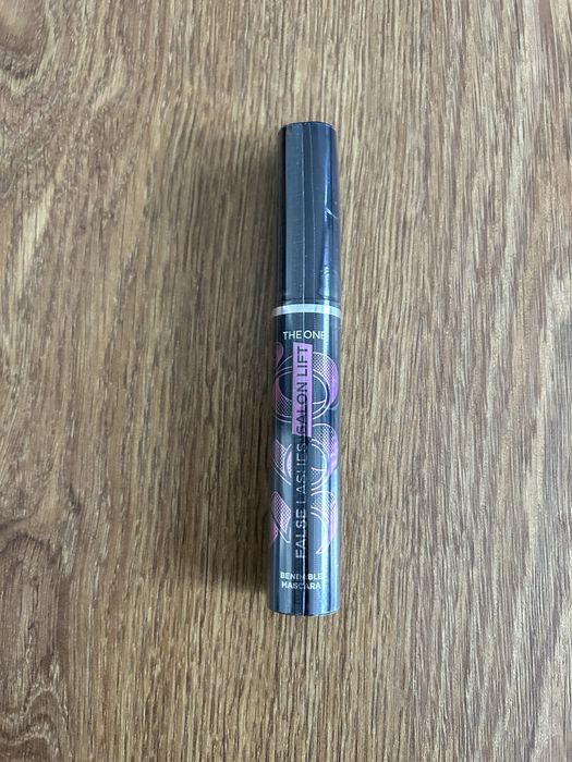 Tusz do rzęs THE ONE False Lashes Salon Lift 360° Oriflame