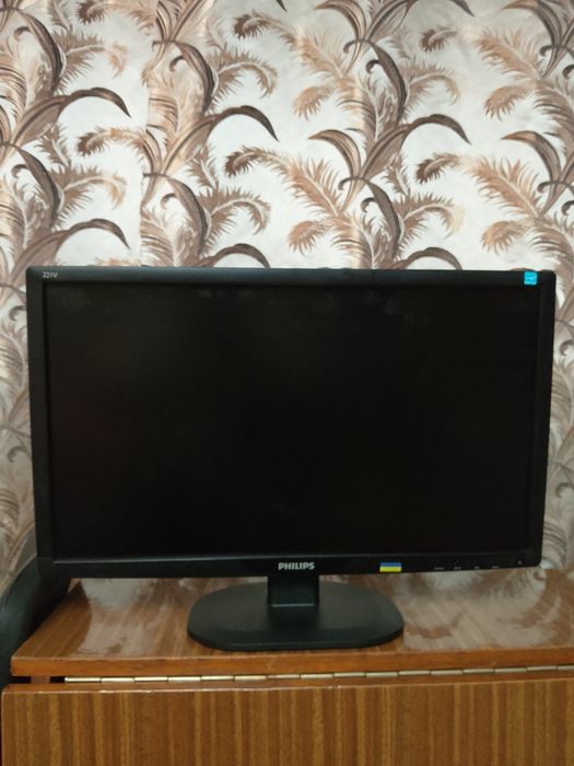 Продам обидва монітори