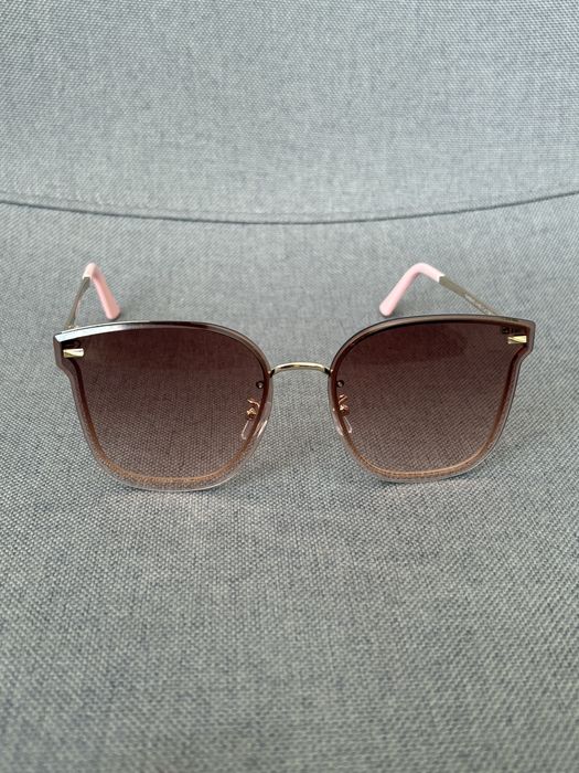 Солнцезащитные очки женские dolce gabbana