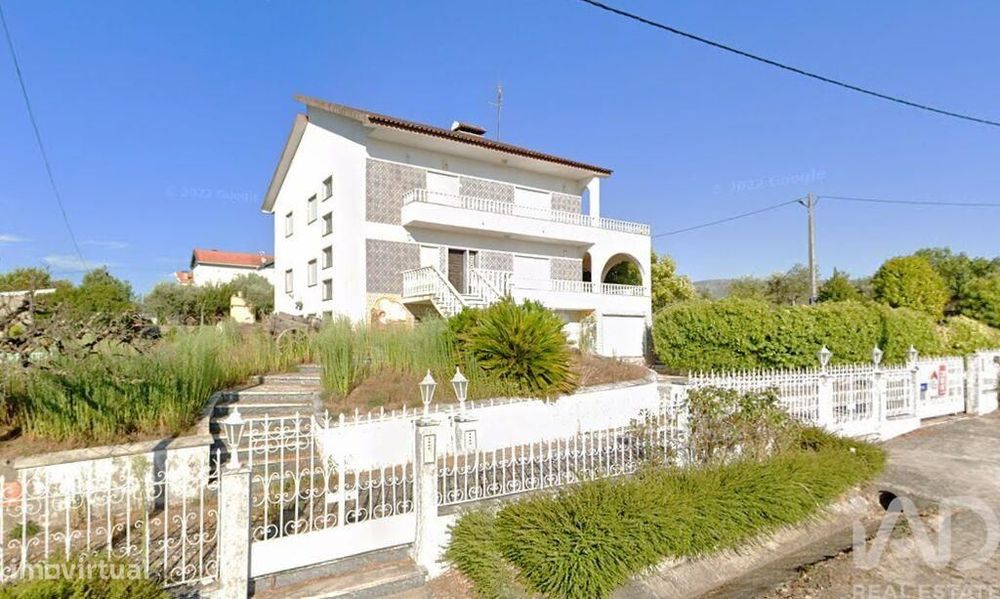 Casa / Villa T5 em Santa Comba de 432,00 m2