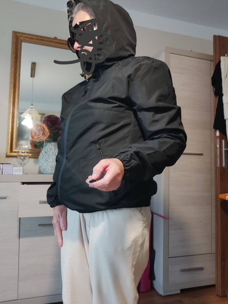 Sprzedam nową kurtkę, nieprzemakalna