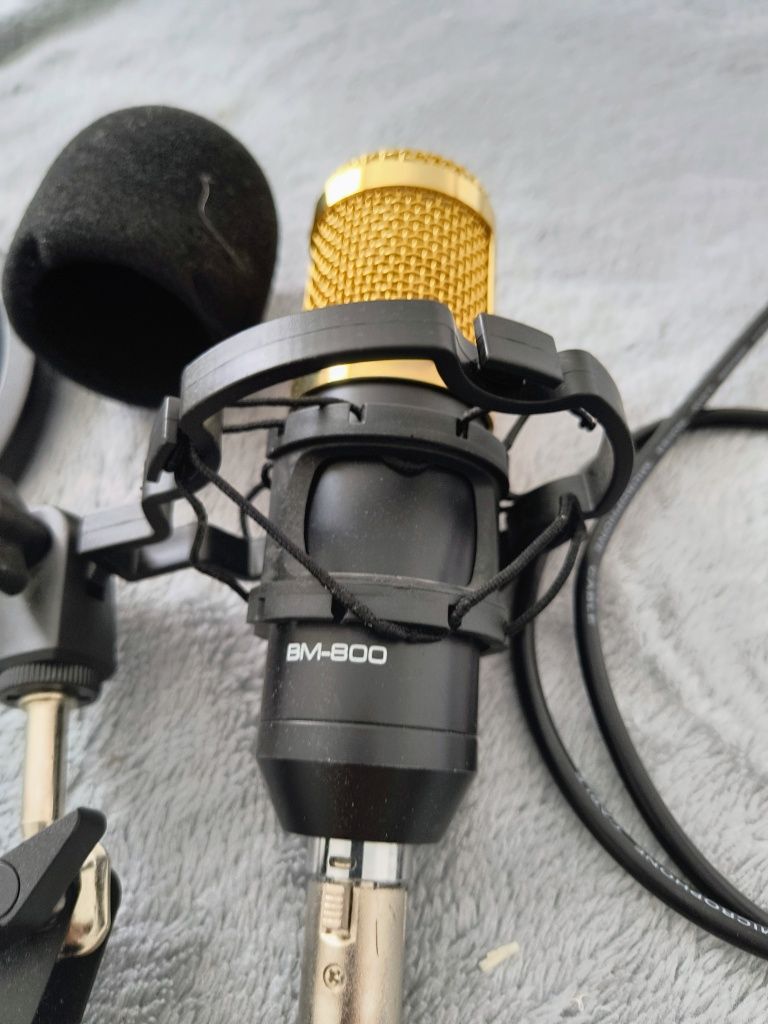 Mikrofon  BM 800