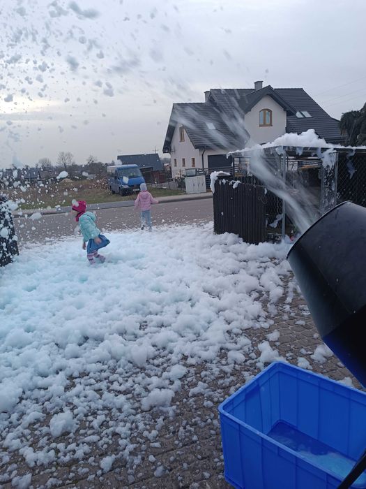 Namiot,event,wypożyczalnia naczyń dmuchańce nagłośnienie piana party