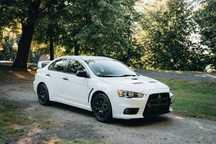 Mitsubishi Lancer Evolution Mitshubishi Lancer Evolution X RS stan kolekcjonerski