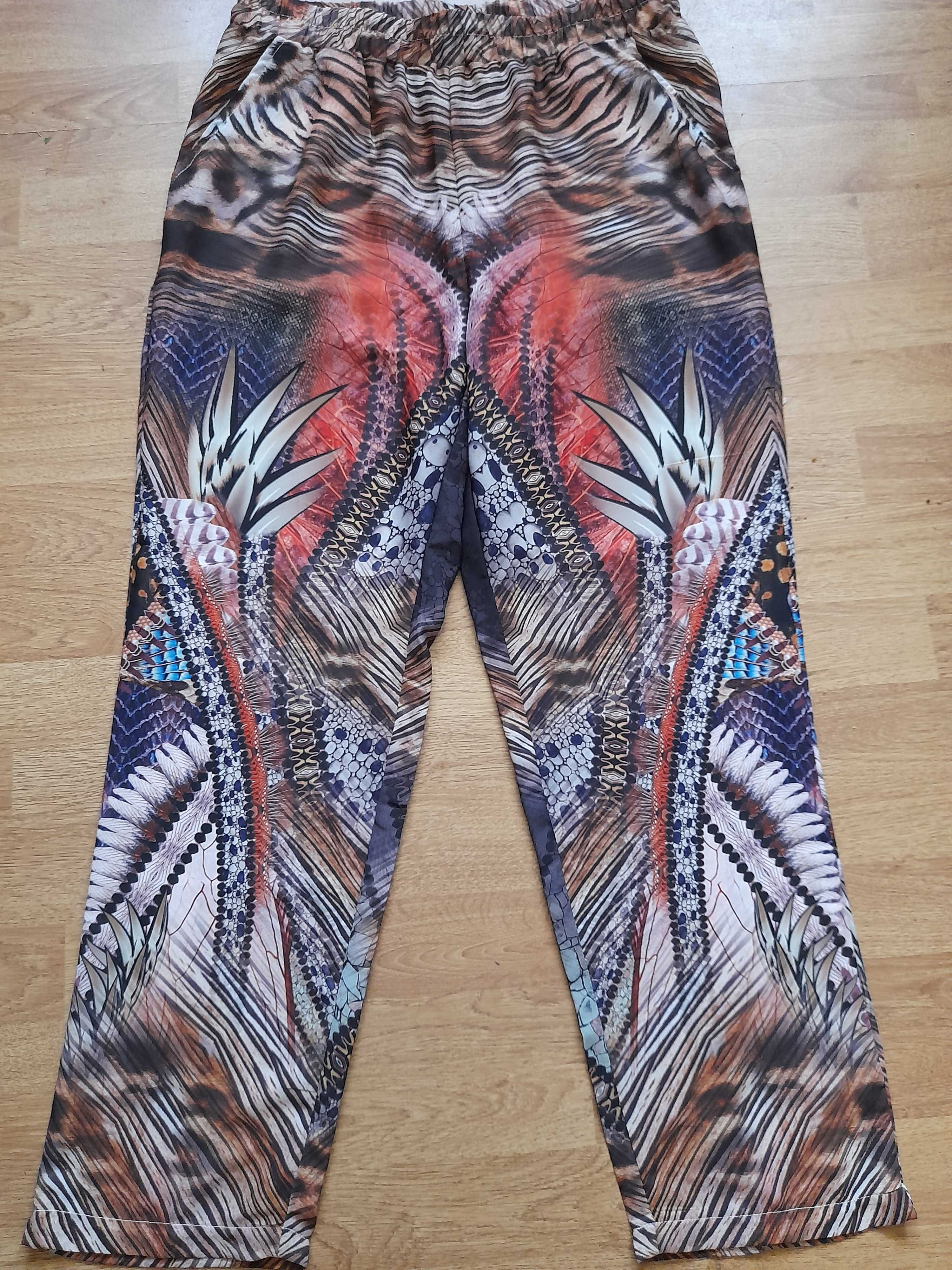 Wzorzyste spodnie z gumką, wzory zwierzęce/egzotyczne, mix wzorów,4XL