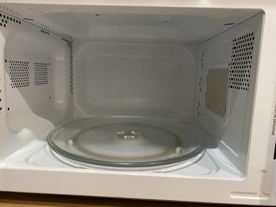 Мікрохвильовка Gorenje MO17E1WH